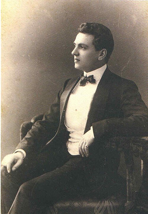 調香師 Ernest Beaux 約 1917 至 1921 年的真實歷史肖像